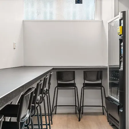 Budgetel- Kong Oscarsgate 48 * Μπέργκεν